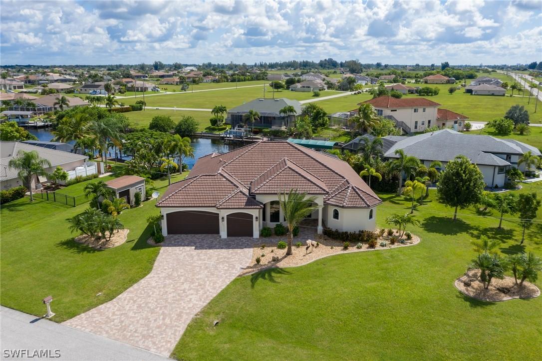 801 NW 36th Pl., Cape Coral, FL 33993