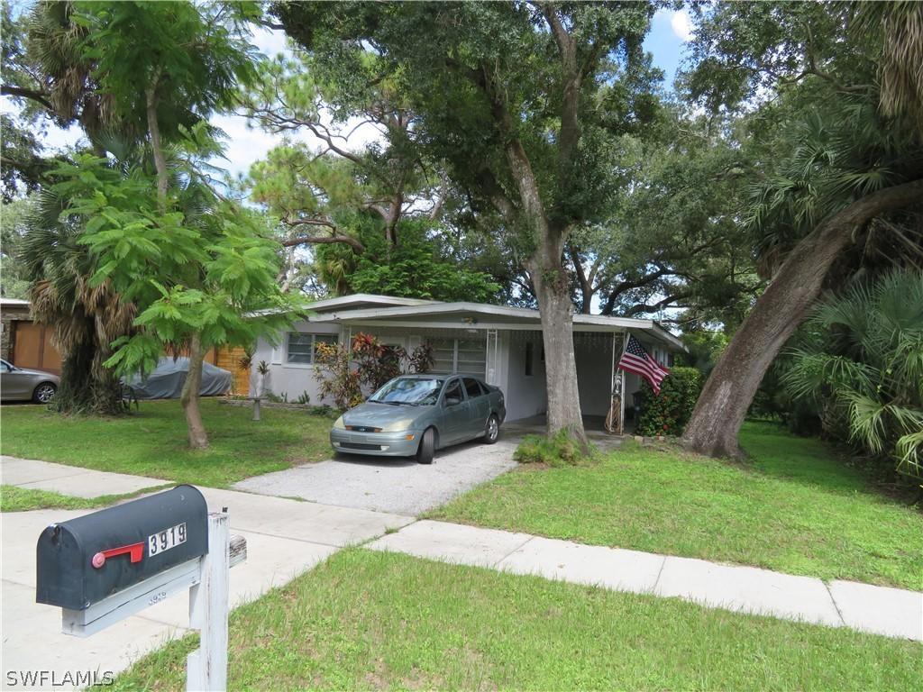 3919 Luverne St., Fort Myers, FL 33901