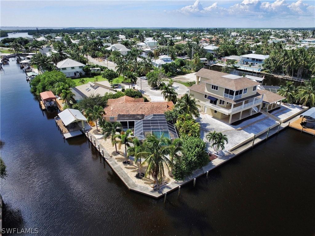 3551 Rita Ln., St. James City, FL 33956