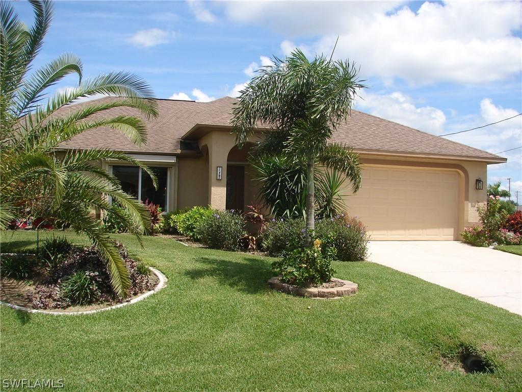 117 NW 9th Ter., Cape Coral, FL 33993