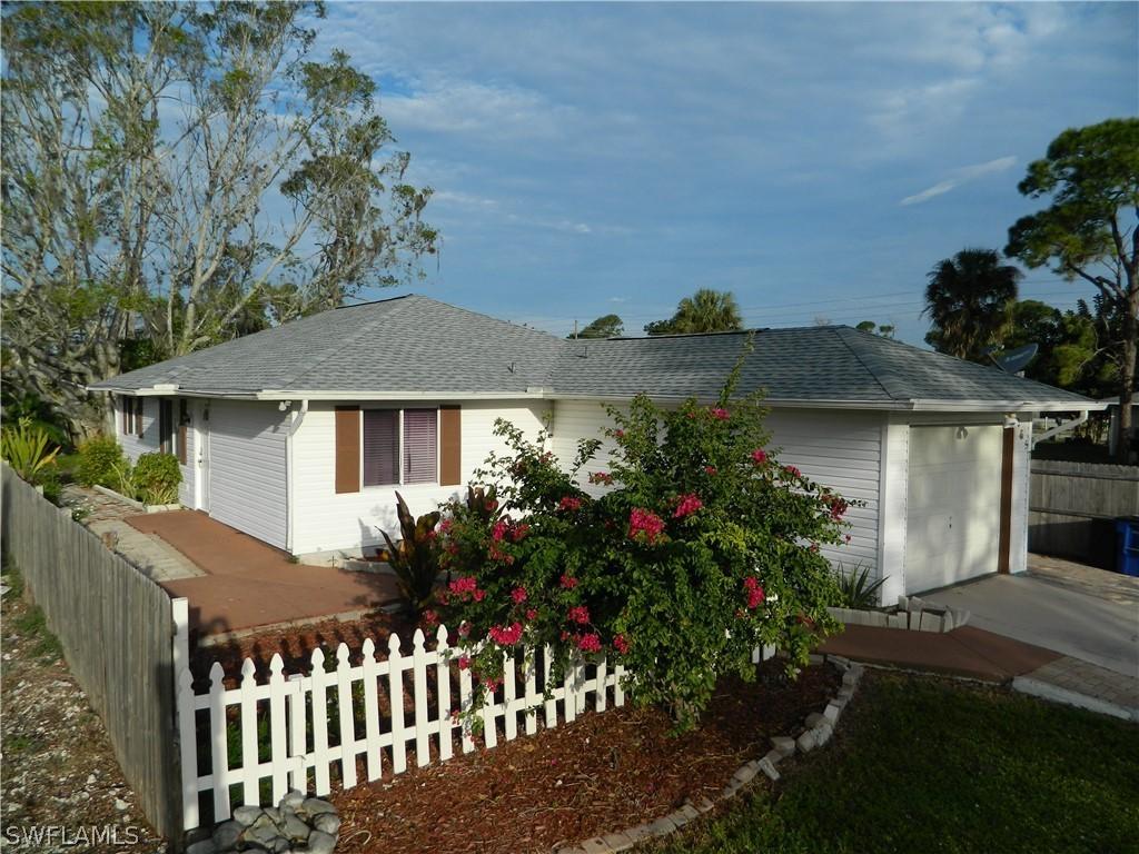 26570 Sherwood Ln., Bonita Springs, FL 34135