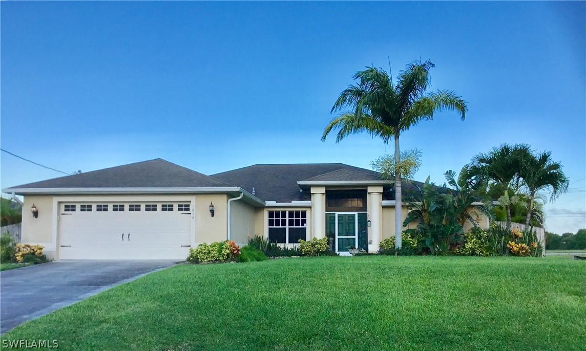 1834 NW 7th Pl., Cape Coral, FL 33993