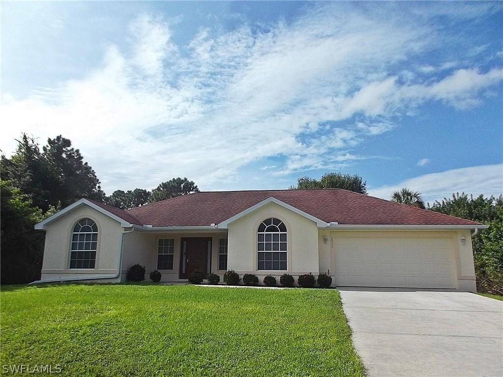 2711 7th St., Lehigh Acres, FL 33976
