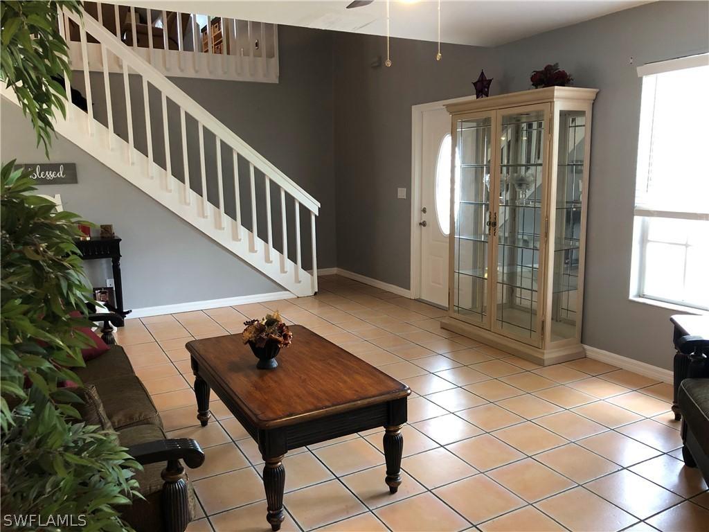 8137 Cypress Dr., Fort Myers, FL 33967