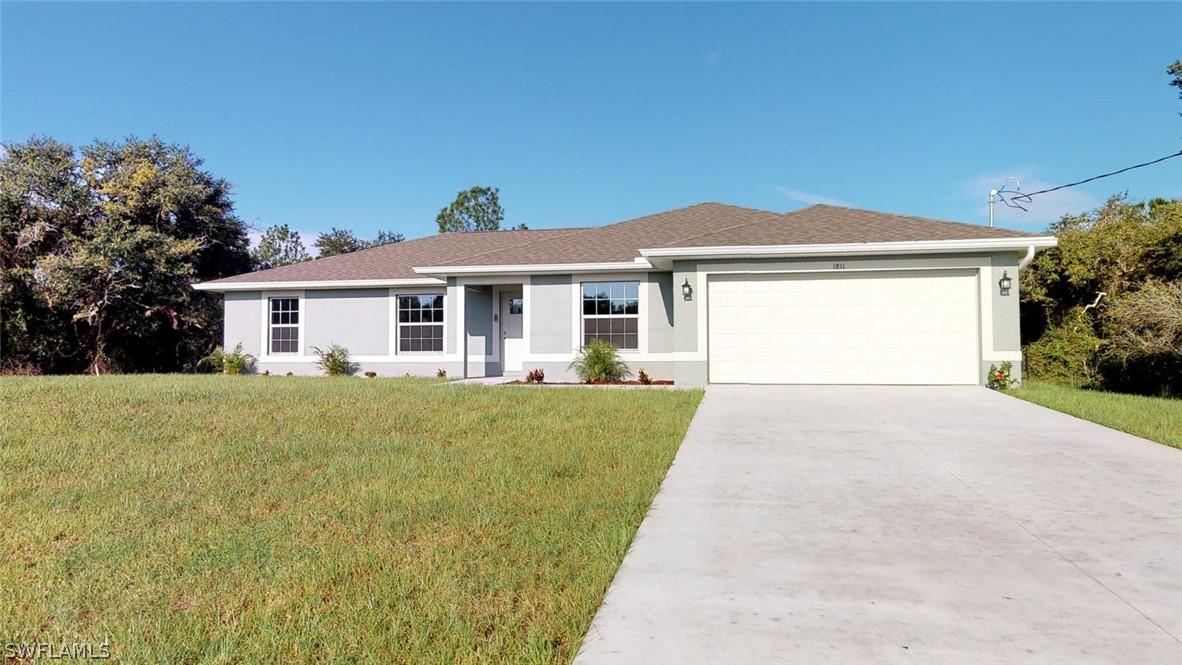 1811 Roosevelt Ave., Lehigh Acres, FL 33972