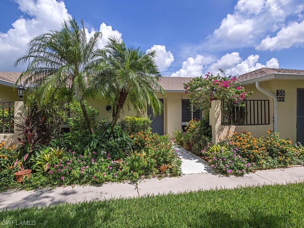 35 Glades Blvd. #1502, Naples, FL 34112
