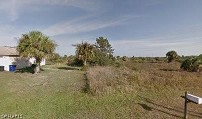 745 Almelia St., Lehigh Acres, FL 33974