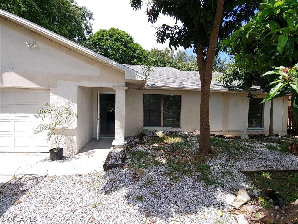 8489 Buena Vista Rd., Fort Myers, FL 33967