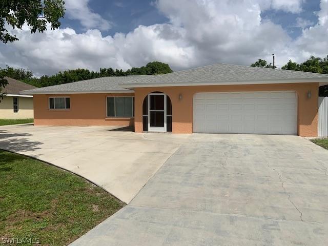 1223 SE 35th Ter., Cape Coral, FL 33904