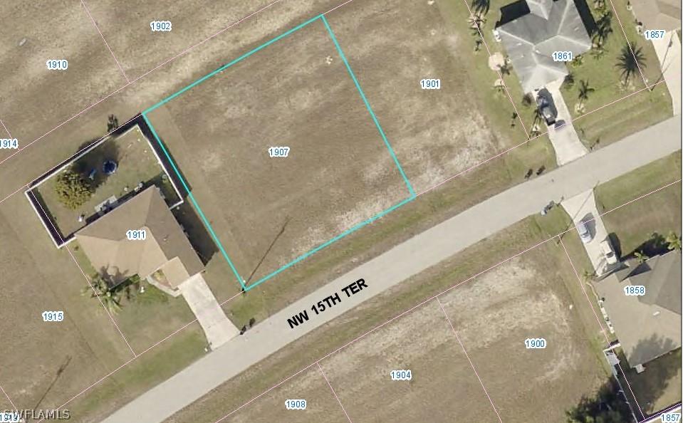 1907 NW 15th Ter., Cape Coral, FL 33993
