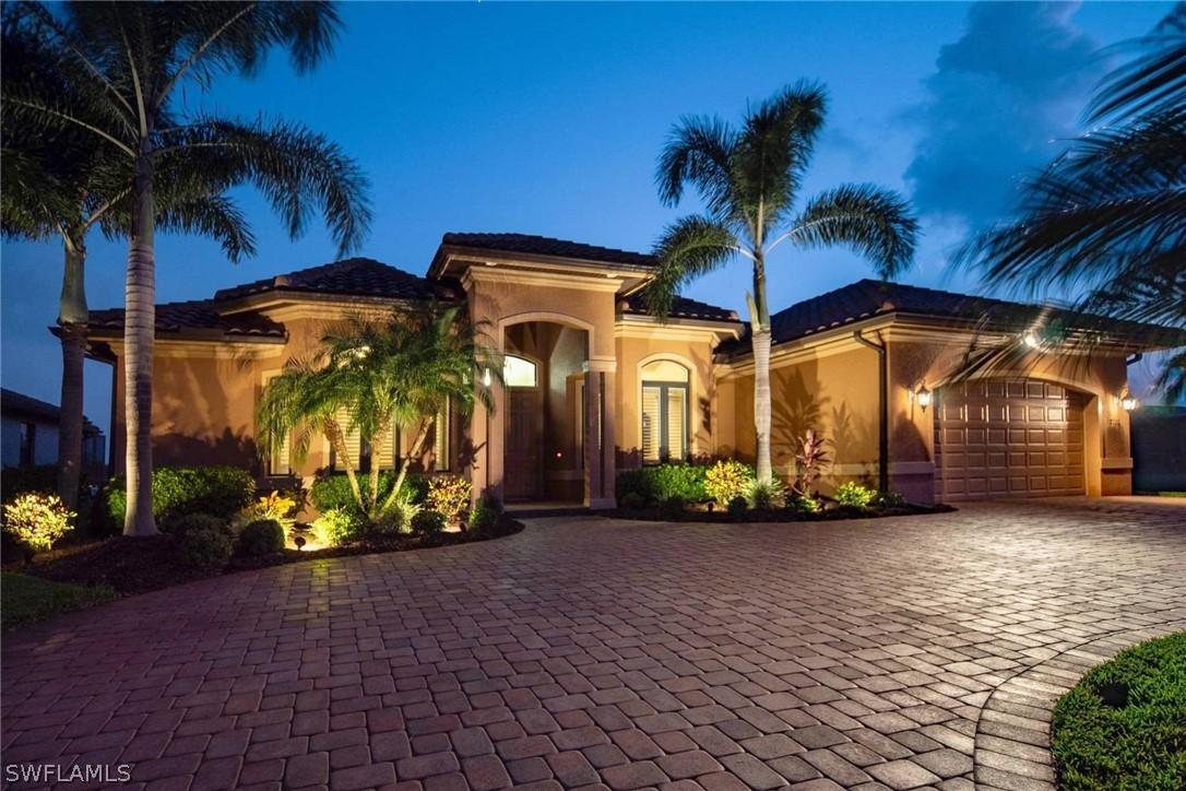 2732 Gleason Pkwy., Cape Coral, FL 33914