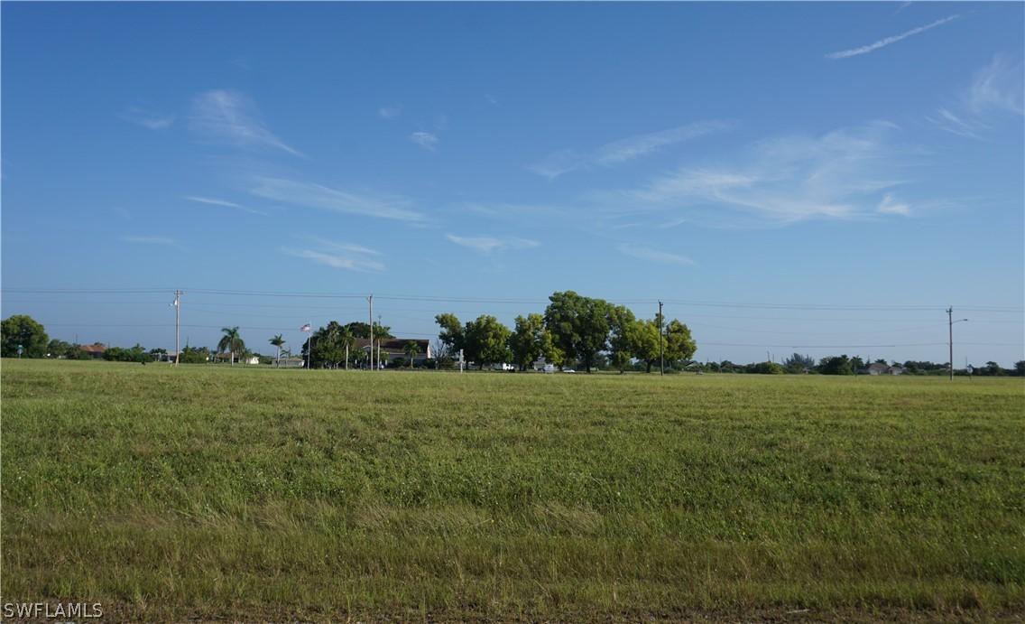 1819 NE 15th Ln., Cape Coral, FL 33909