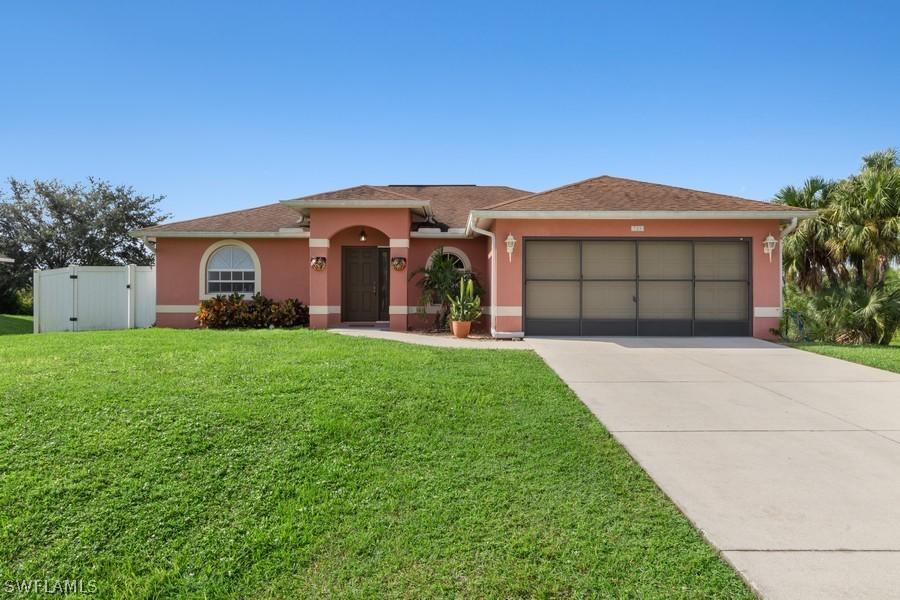728 Cane St., Lehigh Acres, FL 33974