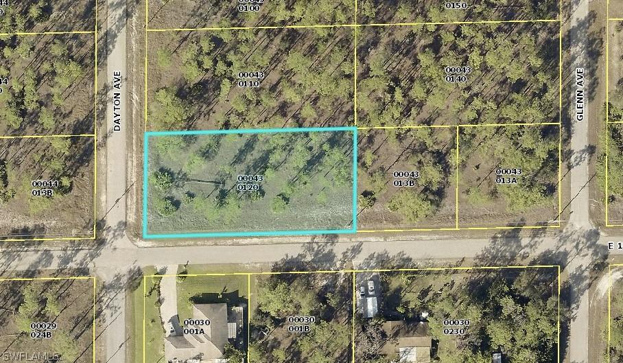 1500 Dayton Ave., Lehigh Acres, FL 33972