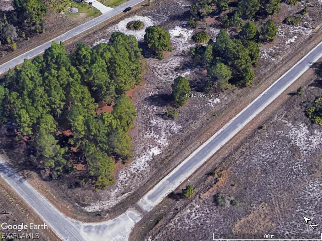 1247 Devore St., Lehigh Acres, FL 33974