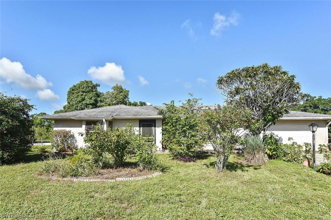 279 Ground Dove Cir., Lehigh Acres, FL 33936