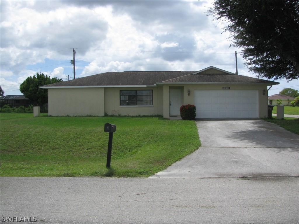 1402 NE 14th Ter., Cape Coral, FL 33909