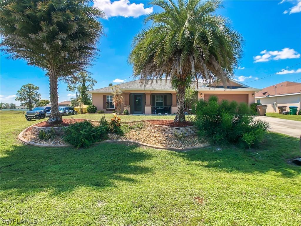 2216 NE 35th Ter., Cape Coral, FL 33909