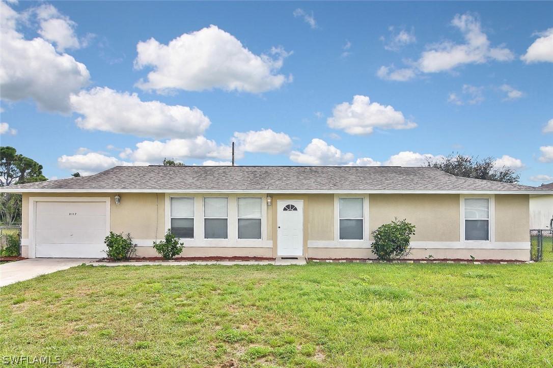 2117 NE 23rd Pl., Cape Coral, FL 33909