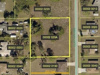 27 Clayton Ave., Lehigh Acres, FL 33972