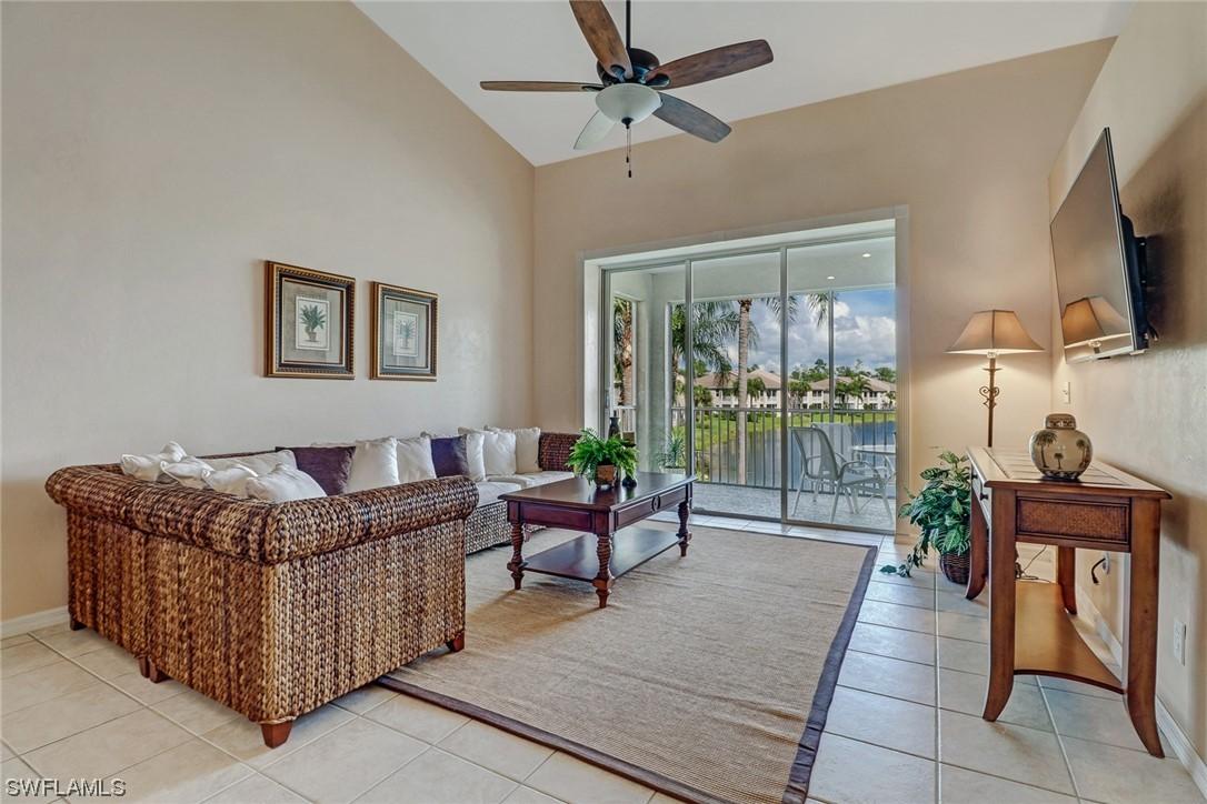 6285 Wilshire Pines Cir. #7-706, Naples, FL 34109