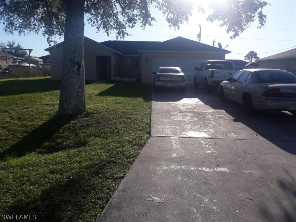 595 S Bell Blvd., Lehigh Acres, FL 33974