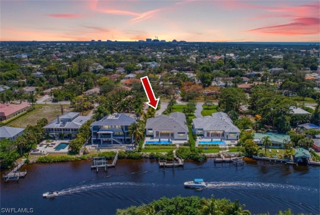 4268 Tarpon Ave., Bonita Springs, FL 34134