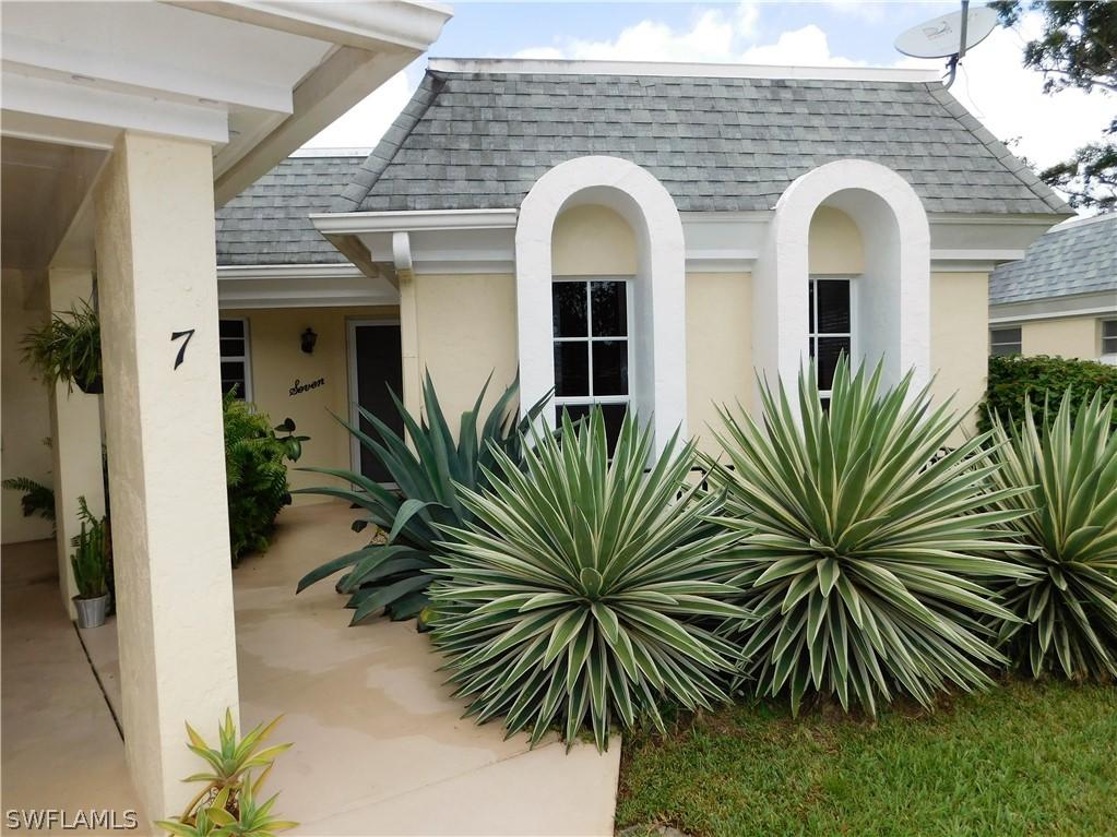 7 Park Lane Cir., Lehigh Acres, FL 33936