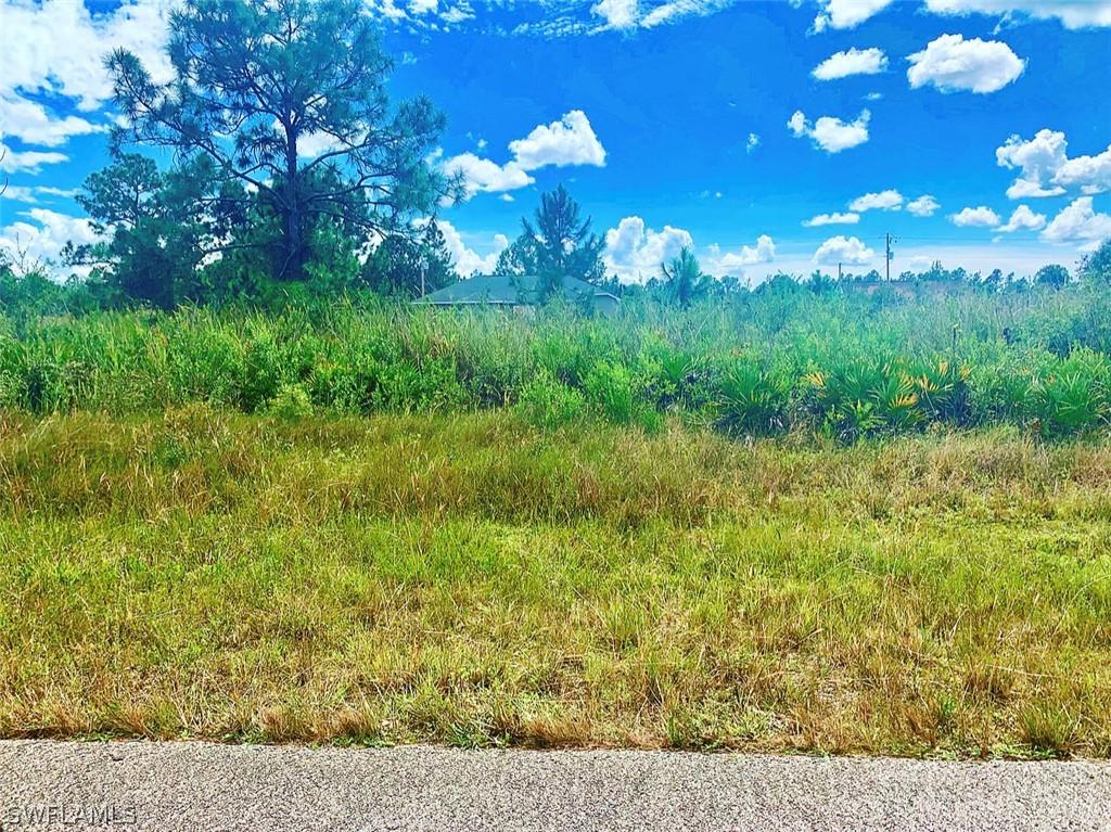 2817 22nd St., Lehigh Acres, FL 33971