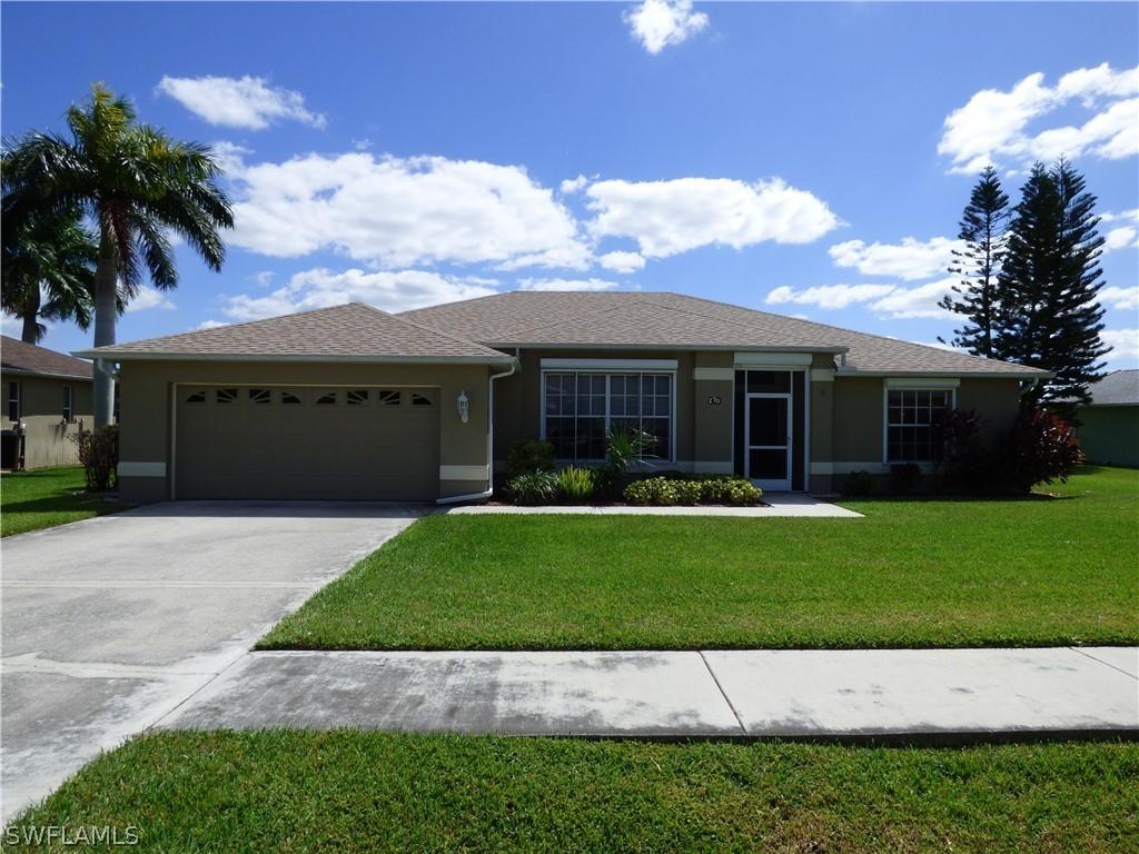 270 Bethany Home Dr., Lehigh Acres, FL 33936