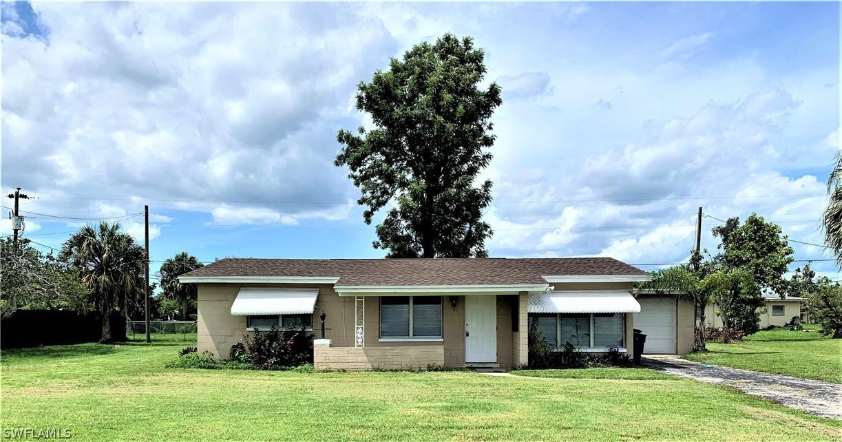 301 E Penn Rd., Lehigh Acres, FL 33936