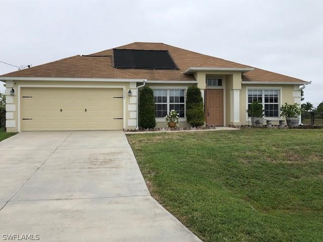 1927 NW 16th Ter., Cape Coral, FL 33993