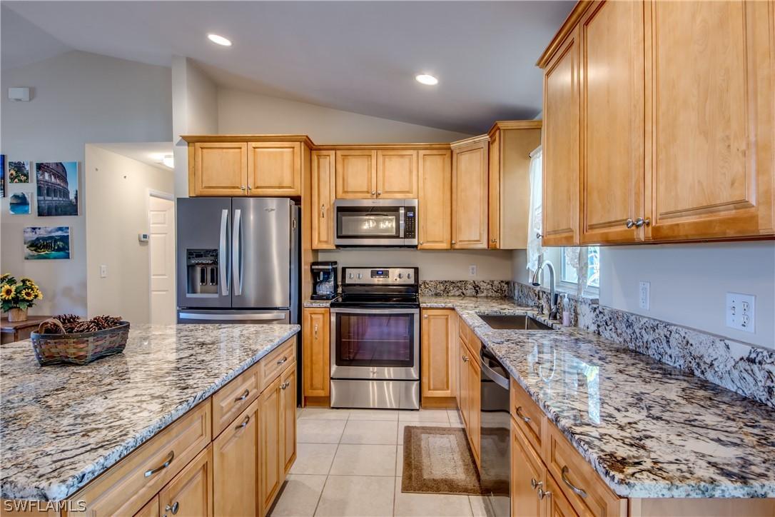 2018 NW 4th St., Cape Coral, FL 33993