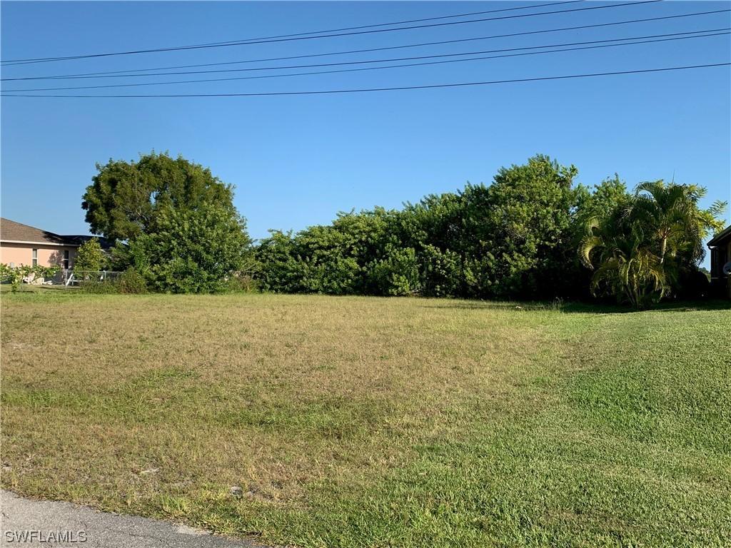 503 NW 24th Ter., Cape Coral, FL 33993