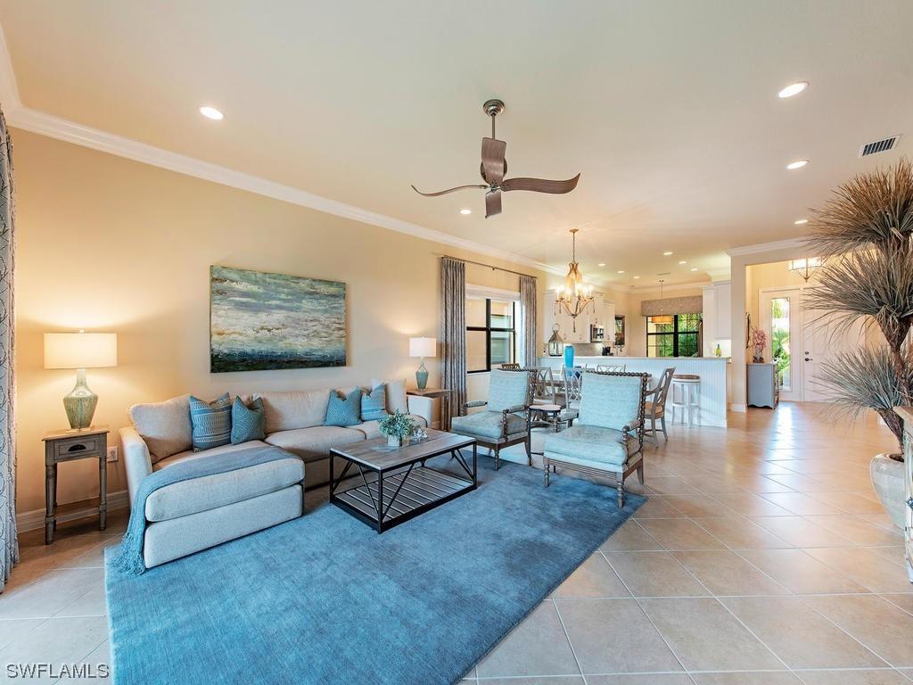 3407 Baltic Dr., Naples, FL 34119