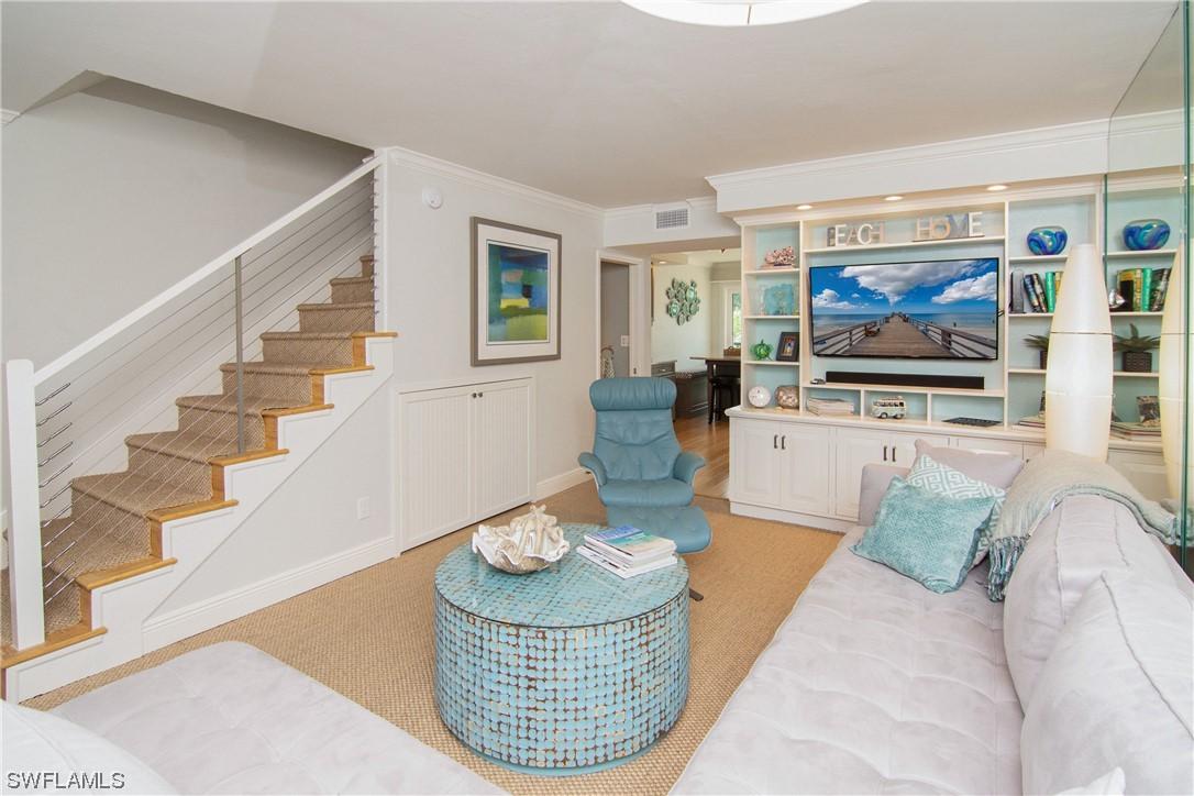 1222 Gordon Dr. #11, Naples, FL 34102