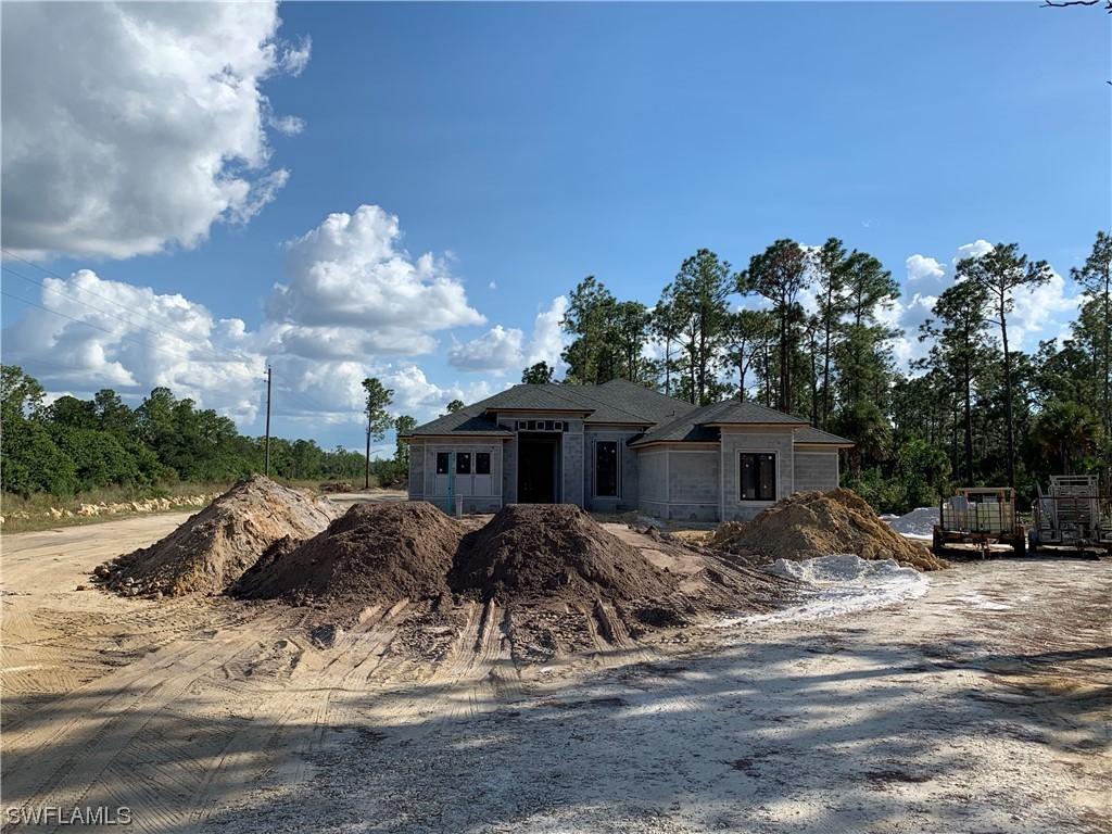 3882 12th Ave., Naples, FL 34120