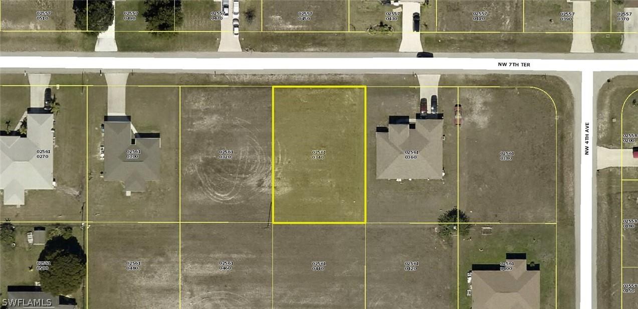 408 NW 7th Ter., Cape Coral, FL 33993