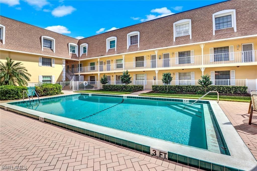 1222 Gordon Dr. #20, Naples, FL 34102