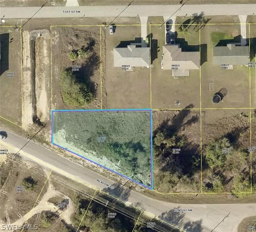 1727 Meadow Rd., Lehigh Acres, FL 33976