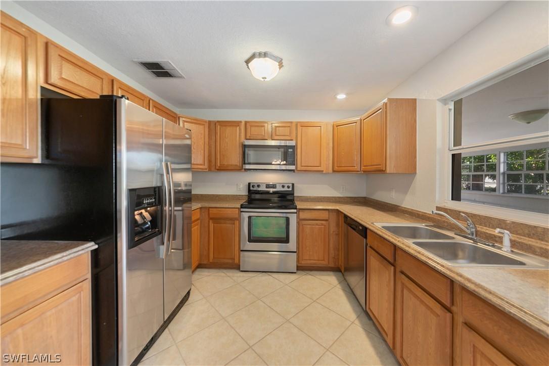 1706 SE 11th Ave., Cape Coral, FL 33990