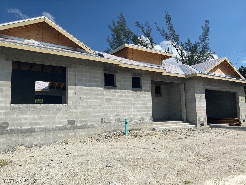 2140 Curtis St., Naples, FL 34112