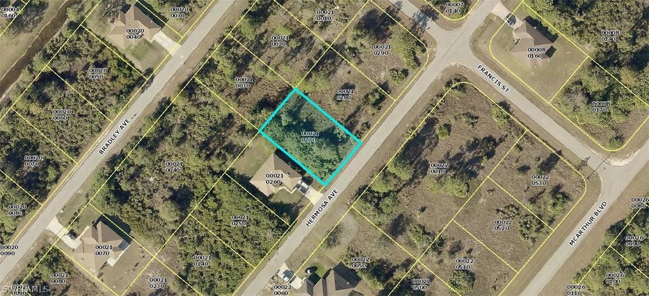 340 Hermosa Ave., Lehigh Acres, FL 33974