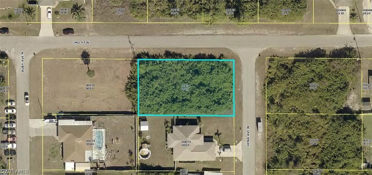 105 Rena Ave., Lehigh Acres, FL 33971