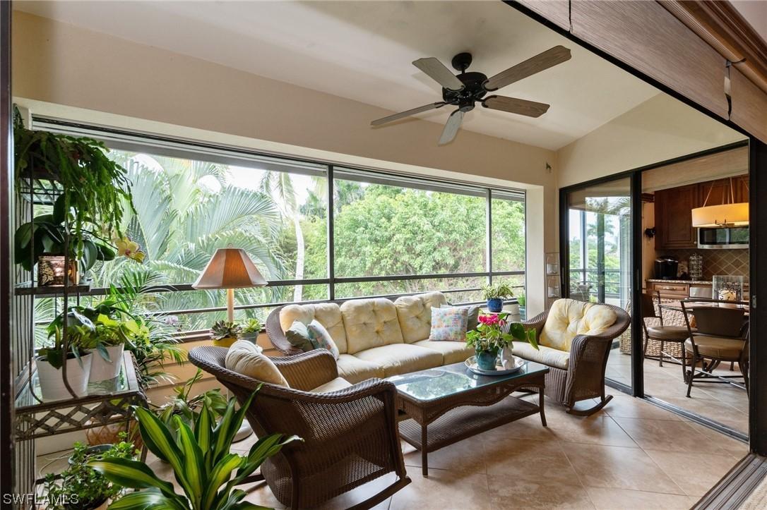 929 8th Ave., Naples, FL 34102