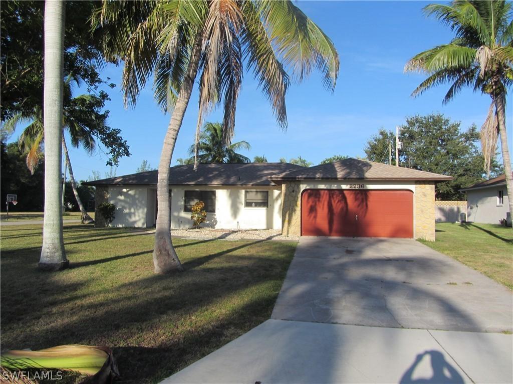 2236 SW 12th Pl., Cape Coral, FL 33991