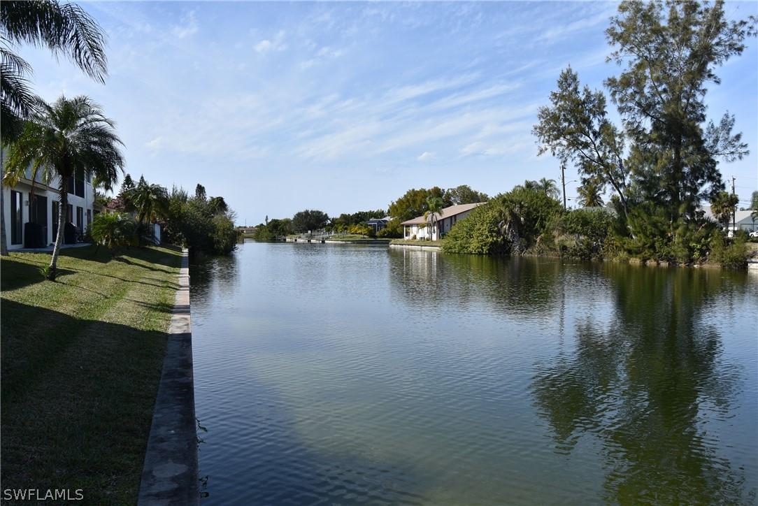 609 SE 15th St. #107, Cape Coral, FL 33990