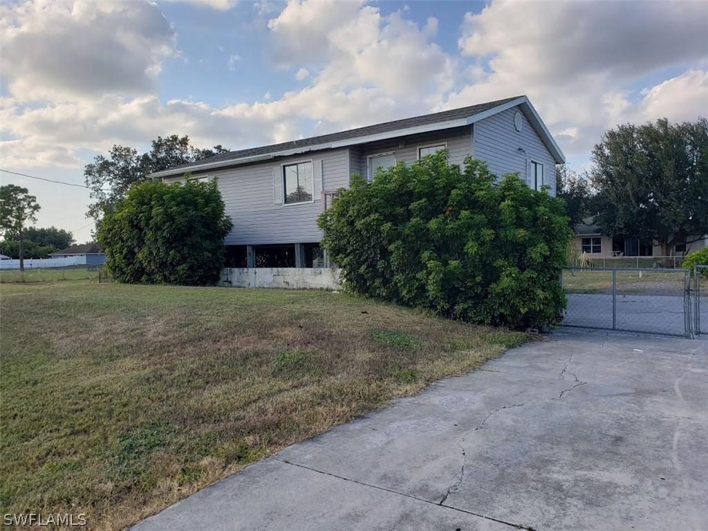 3108 7th St., Lehigh Acres, FL 33976