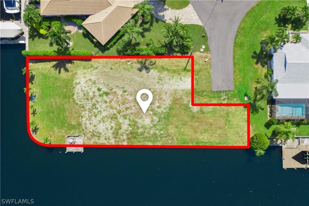 1733 SE 39th St., Cape Coral, FL 33904