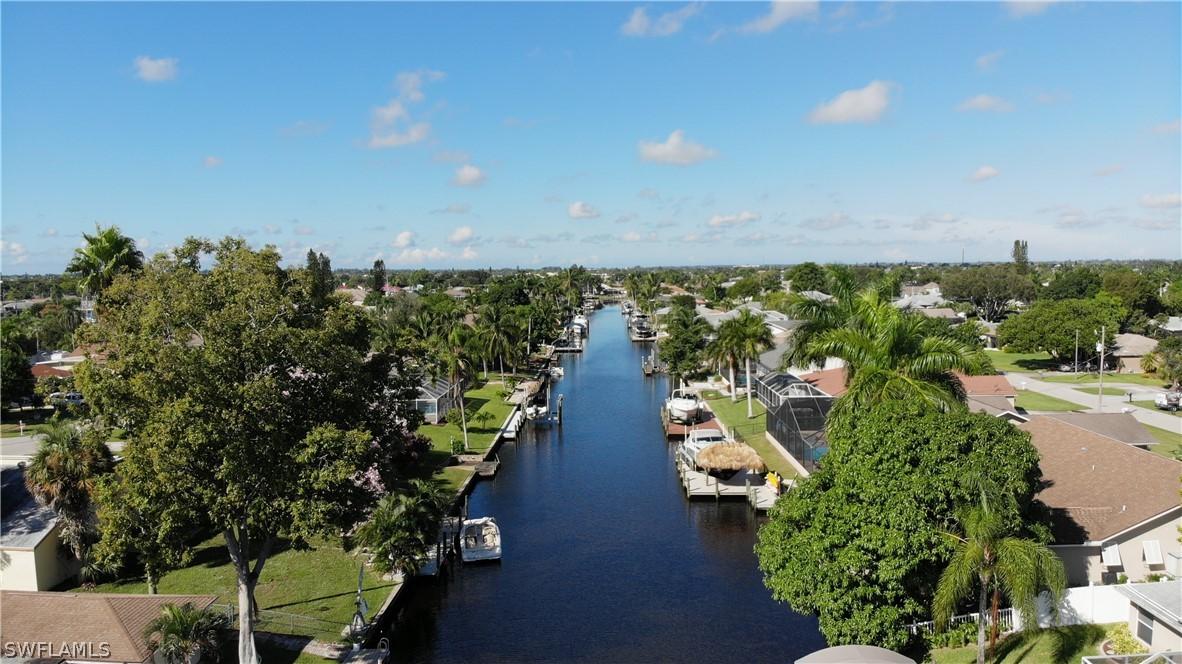 2210 SE 14th Ter., Cape Coral, FL 33990
